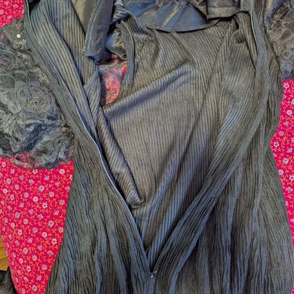 Vintage Lace Pearl Puff Sleeve Leslie Fay Dress Crepe Crinkle 80’s Holiday Party